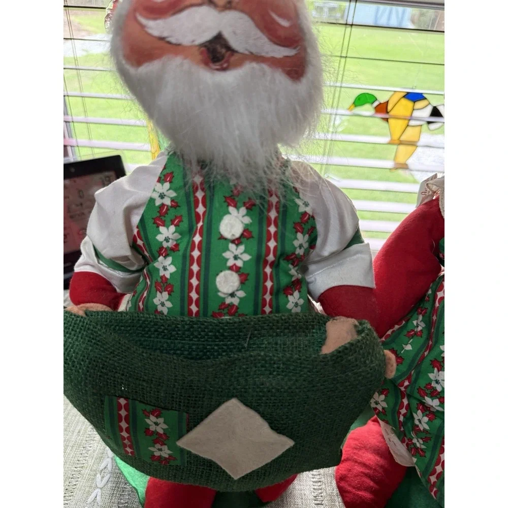 Vintage Annalee Santa & Ms Santa Large Figurines 19